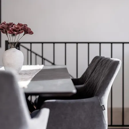 シャレー Selda ゼルデン